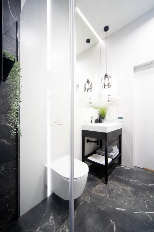 Jacuzzi Apartment Main Square Krakow Dış mekan fotoğraf