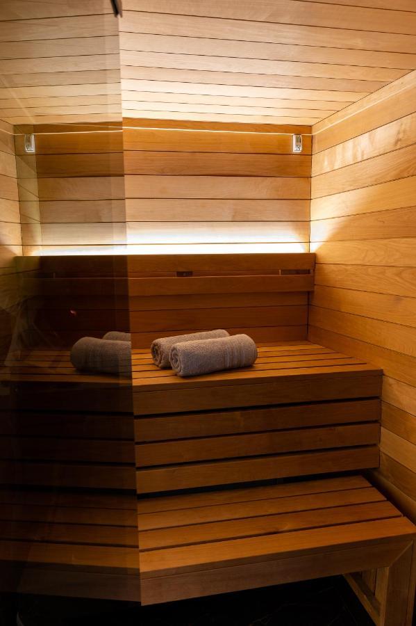 Jacuzzi Apartment Main Square Krakow Dış mekan fotoğraf