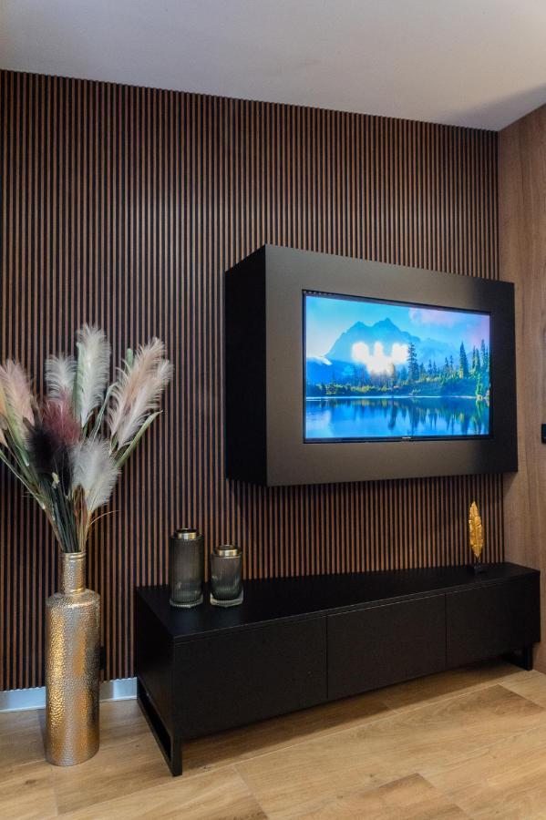 Jacuzzi Apartment Main Square Krakow Dış mekan fotoğraf