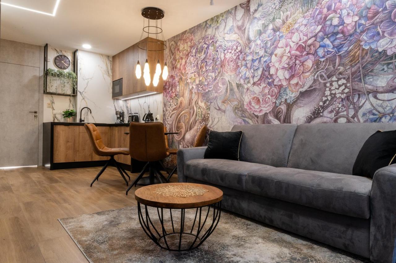 Jacuzzi Apartment Main Square Krakow Dış mekan fotoğraf
